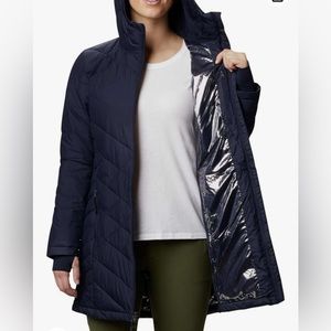 Columbia Omni Heat Long Jacket with hood and built in thumb holes - Medium